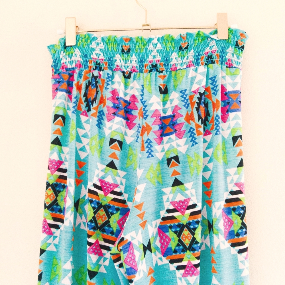 2B Together Wide Leg Pants Size S Multicolor Aztec Tribal Print Pull On Boho - Picture 6 of 11